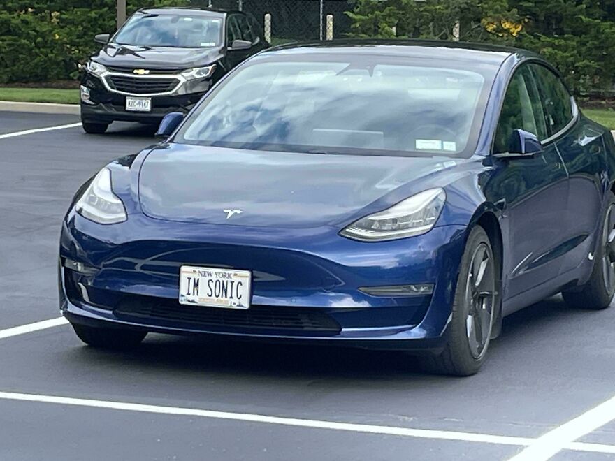 50 License Plates So Clever People Had To Take Photos