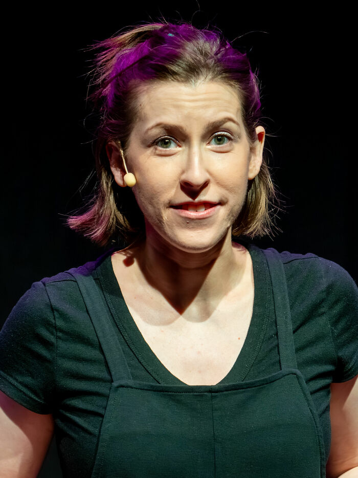 Actress Eden Sher, 34