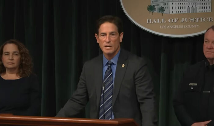 “One Of The Last People To See Them”: Rob Reiner’s Pal Describes Staying At Their Home With Nick “One Of The Last People To See Them”: Rob Reiner’s Pal Describes Staying At Their Home With Nick