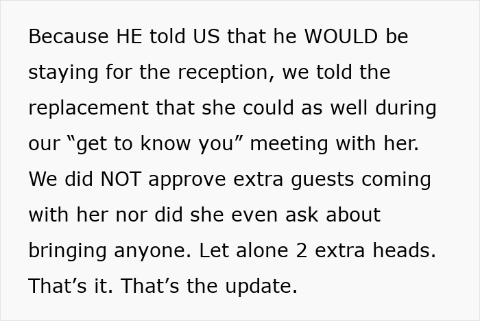Bride mortified during ceremony as officiant surprises her with a random guest, then loses it catching the bouquet.