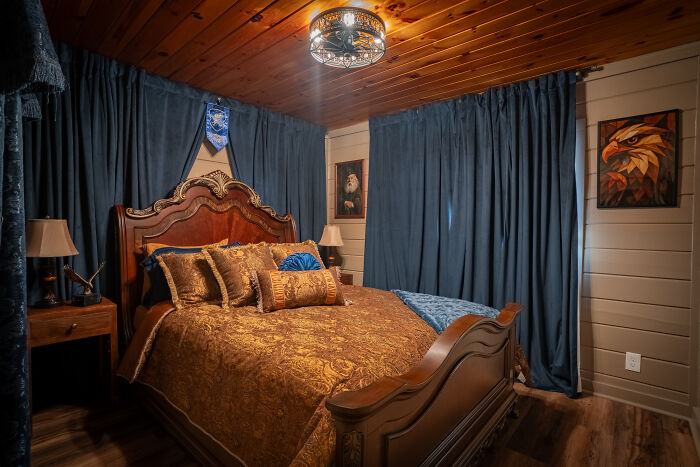 My Magical Harry Potter Cabin Has A Secret Tavern And A Portrait That Actually Moves My Magical Harry Potter Cabin Has A Secret Tavern And A Portrait That Actually Moves