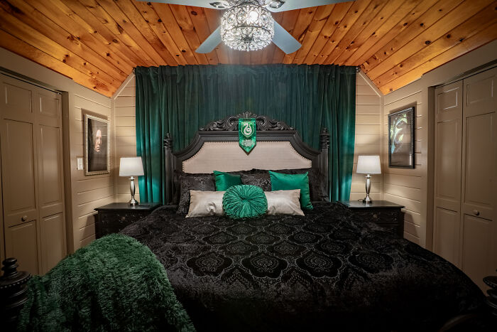 My Magical Harry Potter Cabin Has A Secret Tavern And A Portrait That Actually Moves My Magical Harry Potter Cabin Has A Secret Tavern And A Portrait That Actually Moves