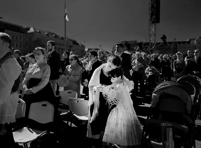 Notes From The Edge Of Human Affection. (Budapest, Hungary) By Antonio Denti