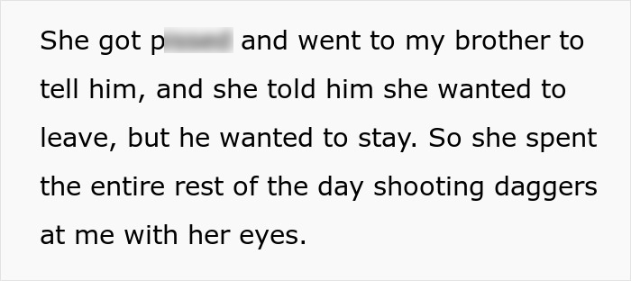 Screenshot of a woman calling out her sister-in-law for pretending to have a food allergy she didn't have last year.