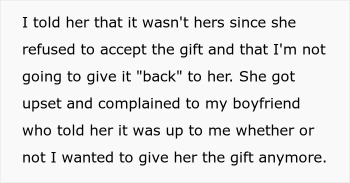 Text excerpt showing a 13-year-old rejecting dad's girlfriend's gift, reflecting on rude behavior and regret.