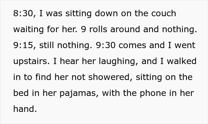 Man waits for wife who is engrossed in her phone, showing signs of phone dependence over family time at home.