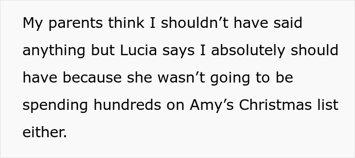 Trecho de texto de uma lista de presentes de Natal da SIL discutindo opiniões sobre gastos e expectativas de presentes. Trecho de texto de uma lista de presentes de Natal da SIL discutindo opiniões sobre gastos e expectativas de presentes.