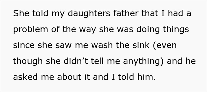 Text excerpt about a woman losing appetite after seeing how her mother-in-law prepares chicken, causing concern. Text excerpt about a woman losing appetite after seeing how her mother-in-law prepares chicken, causing concern.