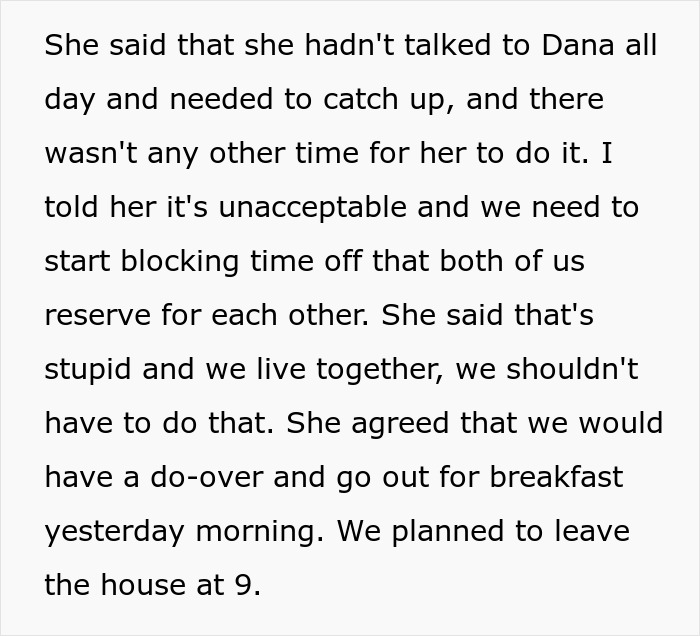 Text about phone dependence causing relationship issues, highlighting man divorcing wife over phone a*******n and family impact.