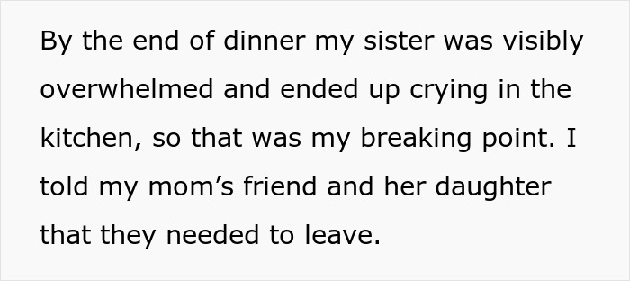 Alt text: Mom friend and daughter at Christmas dinner causing emotional stress during family gathering Alt text: Mom friend and daughter at Christmas dinner causing emotional stress during family gathering