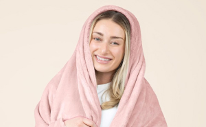 25 Travel Gadgets That Will Make You The Most Prepared Person In The Holiday Security Line 