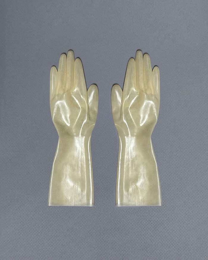 Bianca Censori's "Vulgar" Debut Art Performance Blasted As "Misogyny" Bianca Censori's "Vulgar" Debut Art Performance Blasted As "Misogyny"