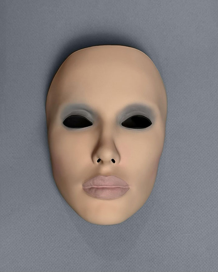 Bianca Censori's "Vulgar" Debut Art Performance Blasted As "Misogyny"