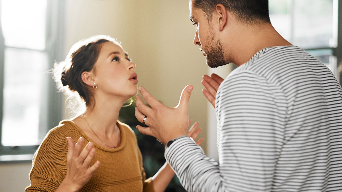 Woman rethinks engagement in heated argument with fiancu00e9 after his lie about her family during holiday dinner
