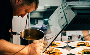 25 Chefs Share The Moments That Made Them Stop Cooking Professionally For Good