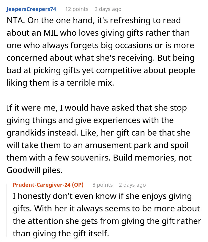 Screenshot of online discussion about grandma turning Christmas gift-giving into a weird competition with Santa and family blocking her gifts. Screenshot of online discussion about grandma turning Christmas gift-giving into a weird competition with Santa and family blocking her gifts.