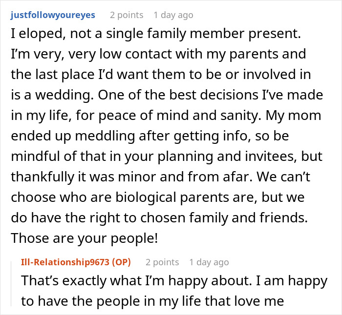 Text conversation about bride&rsquo;s parents causing drama and choosing family for peace of mind and wedding planning.