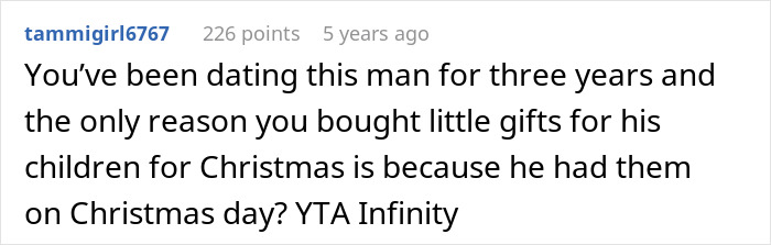 Screenshot of a Reddit comment discussing a 13-year-old hating dad’s girlfriend and regretting not accepting her gift. Screenshot of a Reddit comment discussing a 13-year-old hating dad’s girlfriend and regretting not accepting her gift.