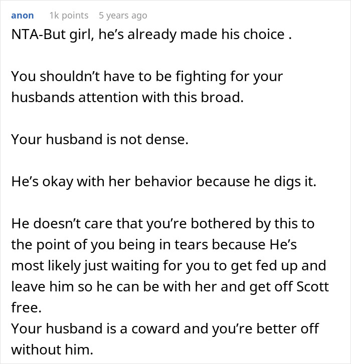 Text post about a woman refusing to be a third wheel in her marriage, demanding attention from her husband. Text post about a woman refusing to be a third wheel in her marriage, demanding attention from her husband.
