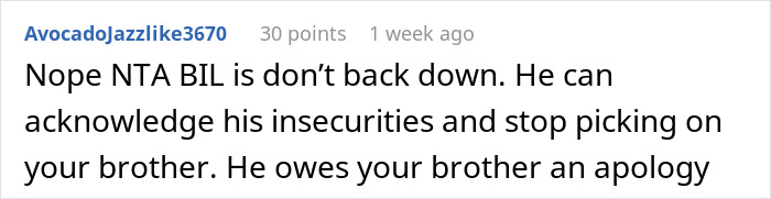 Screenshot of an online discussion where a woman stands up to her brother-in-law tearing down her brother during Thanksgiving dinner.