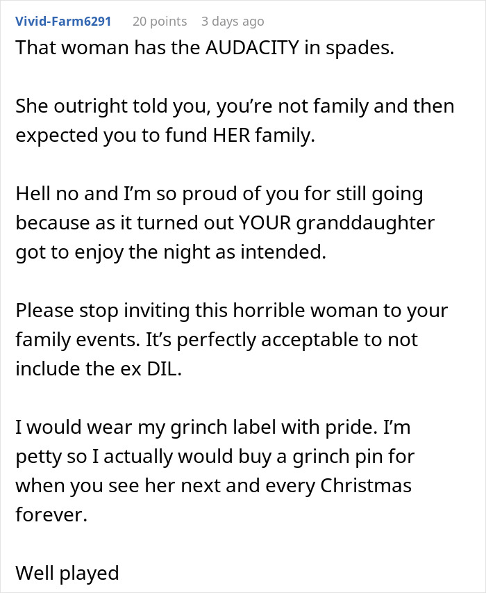 Alt text: Screenshot of a heated comment thread discussing grandma&rsquo;s savage holiday clapback to entitled ex-daughter-in-law being called a grinch.