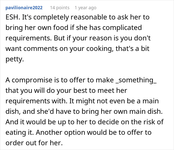 Reddit comment discussing family expectations and compromises around food allergies and catering to specific dietary needs. Reddit comment discussing family expectations and compromises around food allergies and catering to specific dietary needs.