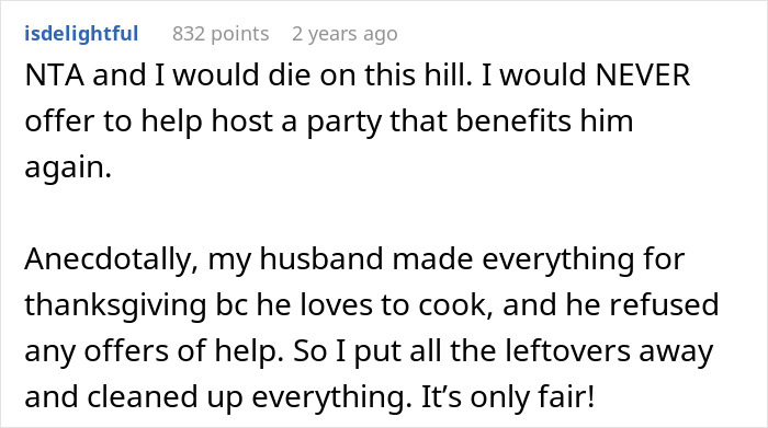 Screenshot of a Reddit comment discussing a husband backing out of a deal to help clean up after Thanksgiving meal. Screenshot of a Reddit comment discussing a husband backing out of a deal to help clean up after Thanksgiving meal.