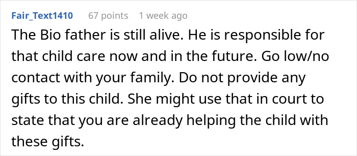 Comment discussing a childfree woman refusing responsibility for her sister's new baby and family’s reaction advice. Comment discussing a childfree woman refusing responsibility for her sister's new baby and family’s reaction advice.
