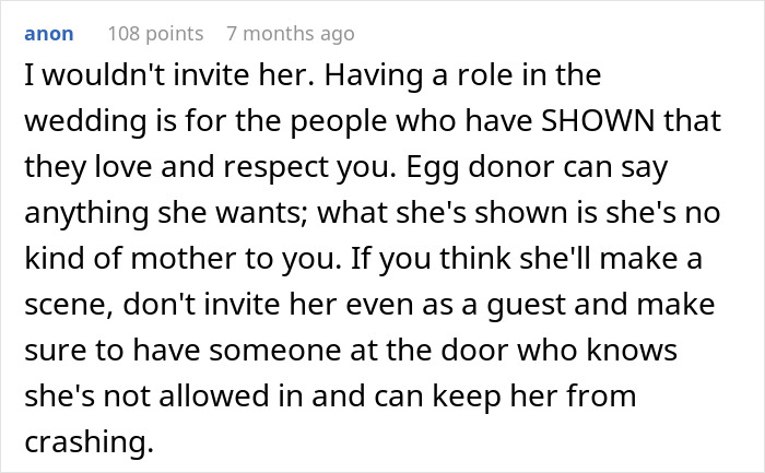 Screenshot of online comment discussing bio mom&rsquo;s reaction to daughter honoring dad&rsquo;s bestie as mom at wedding.