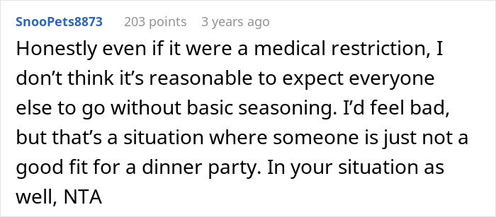 Screenshot of a Reddit comment discussing unreasonable picky eater demands affecting Christmas menu choices. Screenshot of a Reddit comment discussing unreasonable picky eater demands affecting Christmas menu choices.