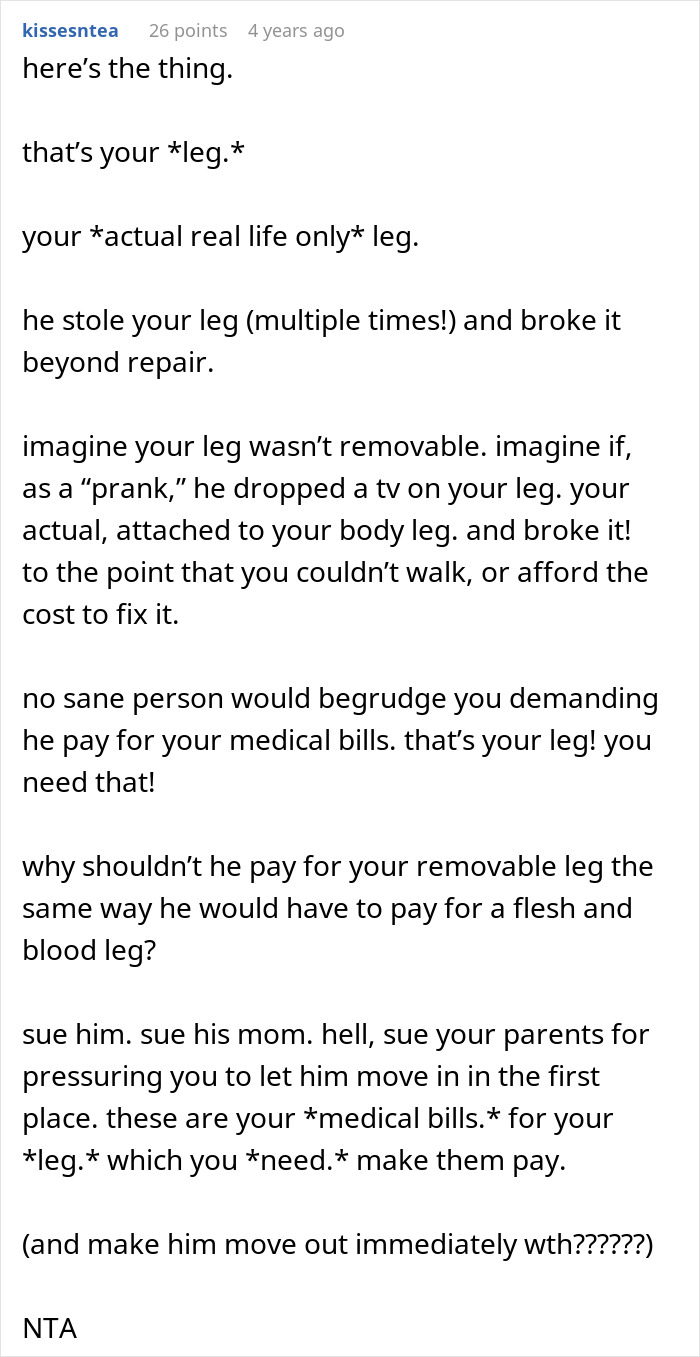 Screenshot of a detailed Reddit comment discussing a man demanding cousin pay for his cruel prank and the aunt’s unexpected reaction. Screenshot of a detailed Reddit comment discussing a man demanding cousin pay for his cruel prank and the aunt’s unexpected reaction.