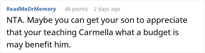 Screenshot of online comment discussing mom accused of embarrassing son’s girlfriend who offered to cook meals. Screenshot of online comment discussing mom accused of embarrassing son’s girlfriend who offered to cook meals.