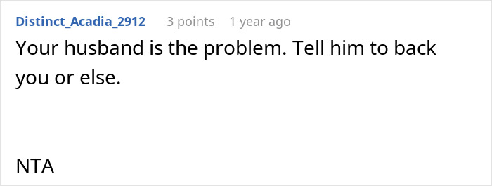 Screenshot of an online comment discussing a mother-in-law wearing a white dress at her son's wedding and bride&rsquo;s reaction.