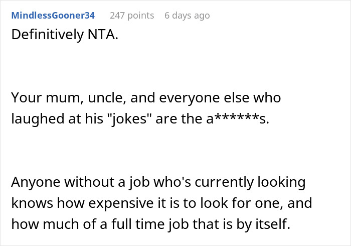 Screenshot of a comment discussing the guy leaving Christmas dinner over uncle's jokes and mom's reaction. Screenshot of a comment discussing the guy leaving Christmas dinner over uncle's jokes and mom's reaction.