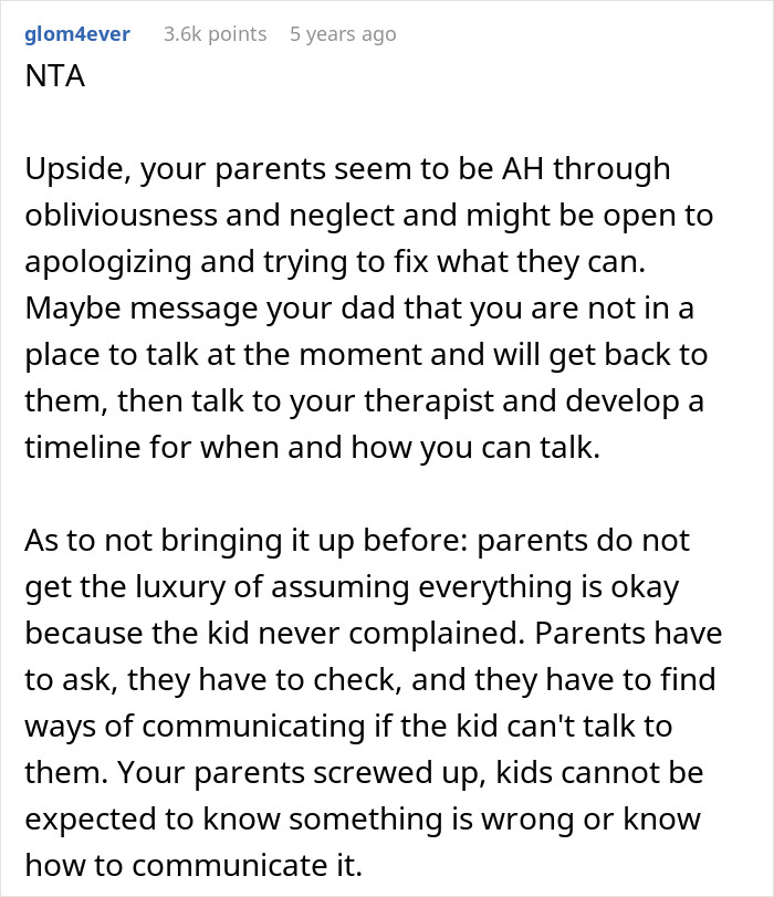 Text post on a forum discussing parents favoring their polyamorous partners over their child, causing trauma and neglect.