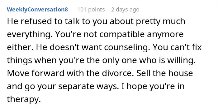 Comment text advising a woman to move forward with divorce after compatibility and counseling issues, reflecting divorce regret. Comment text advising a woman to move forward with divorce after compatibility and counseling issues, reflecting divorce regret.