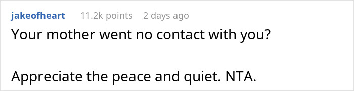 Screenshot of an online discussion about a lady refusing to help her cruel parents who abandoned her.