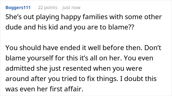 Man Ends 16-Year Marriage After Tracking Wife's Phone And Seeing Where She Went On Night "Walks" Man Ends 16-Year Marriage After Tracking Wife's Phone And Seeing Where She Went On Night "Walks"