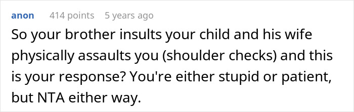 Comment discussing a woman trying to help her brother and his wife, facing insults and physical aggression from them.