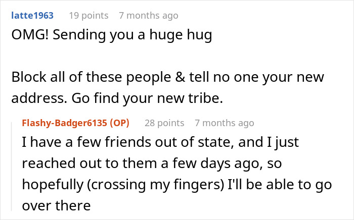 Reddit comments showing support as bride walks out after discovering groom cheated with her mom.