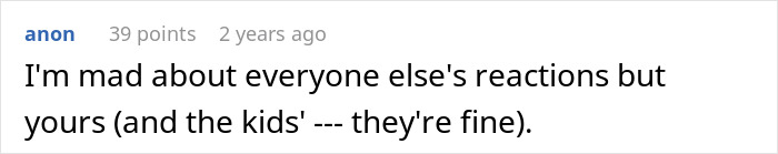 Screenshot of a Reddit comment saying the kids are fine despite the mom running away from her 3 kids on Christmas.