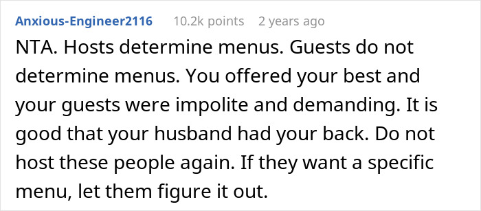 Reddit comment criticizing rude guests upset over vegetarian host not preparing ham for Christmas dinner. Reddit comment criticizing rude guests upset over vegetarian host not preparing ham for Christmas dinner.