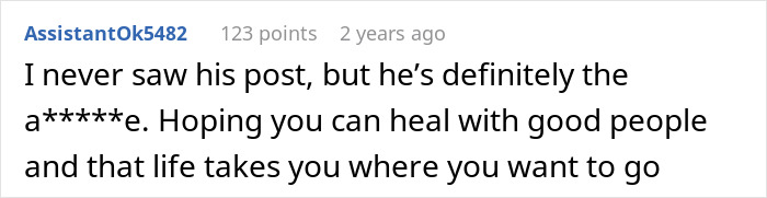 Screenshot of an online comment post where a user responds to a relationship conflict about closing a closet door. Screenshot of an online comment post where a user responds to a relationship conflict about closing a closet door.
