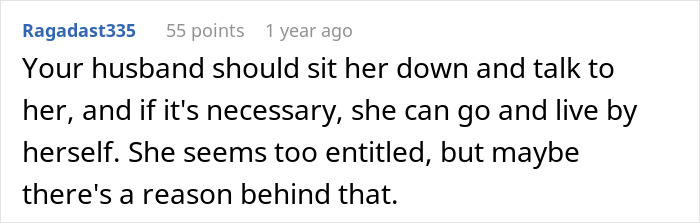 Screenshot of an online comment discussing a teen's hostile behavior toward stepmom and family tensions at dad's party.