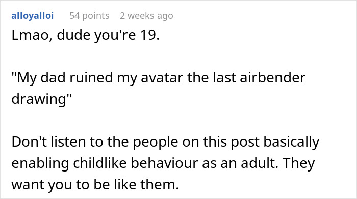 Reddit comment discussing dad fixing 19-year-old daughter's first real drawing and her reaction to it.