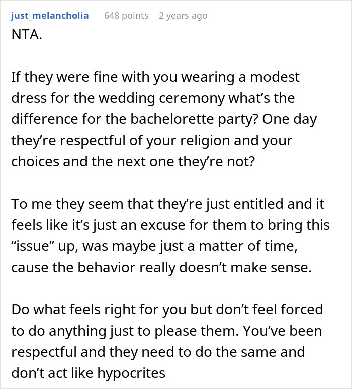 Screenshot of a Reddit comment discussing family conflict over Muslim daughter-in-law refusing to wear bikini for bridal party. Screenshot of a Reddit comment discussing family conflict over Muslim daughter-in-law refusing to wear bikini for bridal party.