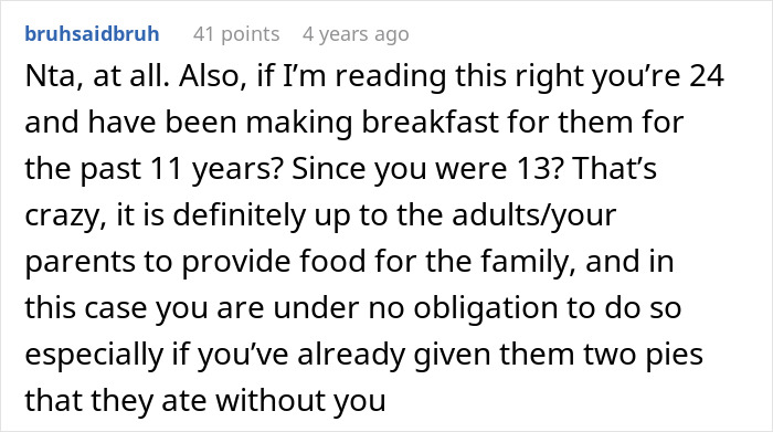 Reddit comment discussing homemade pies being eaten by relatives without permission, causing family conflict.