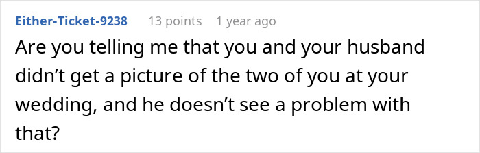 Screenshot of a Reddit comment discussing a son's wedding photo issue involving the bride and mother-in-law's white dress. Screenshot of a Reddit comment discussing a son's wedding photo issue involving the bride and mother-in-law's white dress.