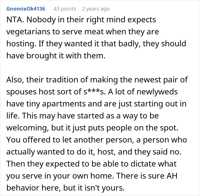 Family upset discovering vegetarian host did not prepare ham for Christmas dinner, sparking holiday meal conflict and expectations. Family upset discovering vegetarian host did not prepare ham for Christmas dinner, sparking holiday meal conflict and expectations.