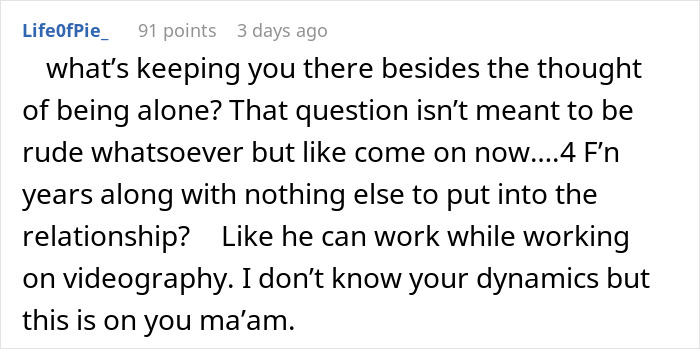 Comment discussing challenges of an unemployed husband paying bills while working on videography and relationship dynamics.